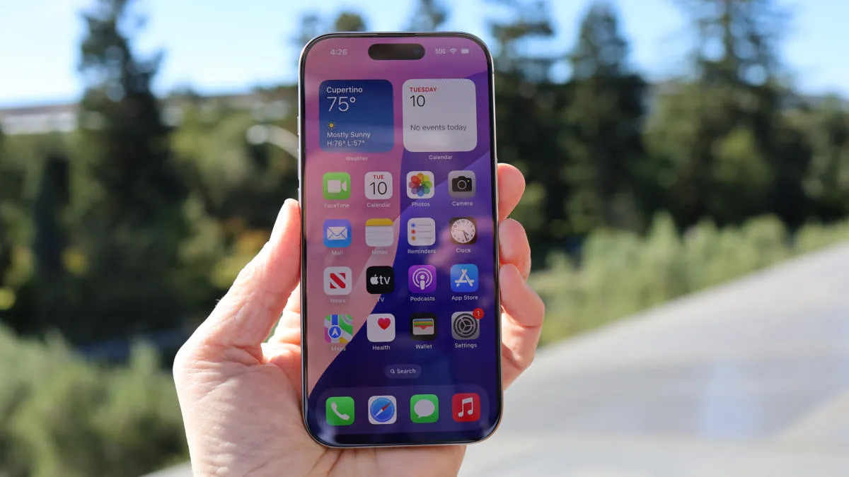iOS 19 Leak Reveals Big Camera App Redesign Inspired by Apple Vision Pro Ahead of WWDC 2025
