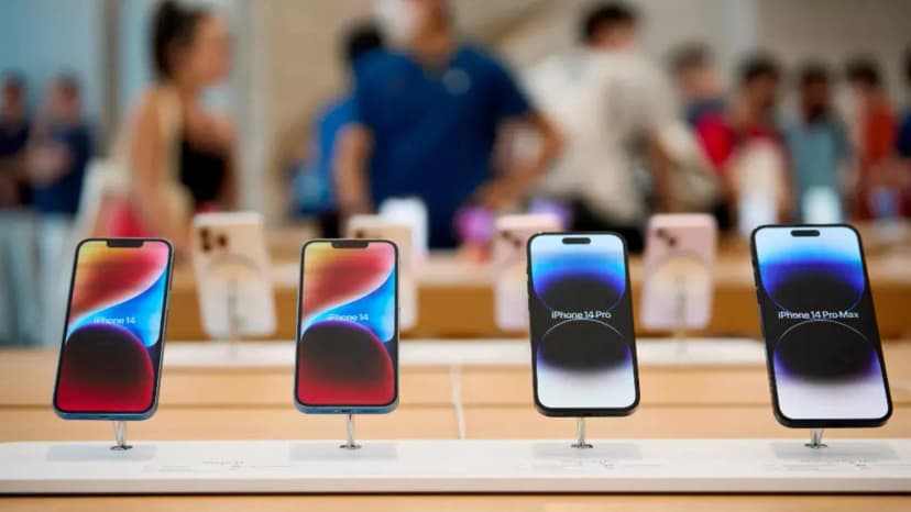 Meet the New iPhone SE 4: Apple's Latest Budget Phone Packs Premium Features Without the Premium Price