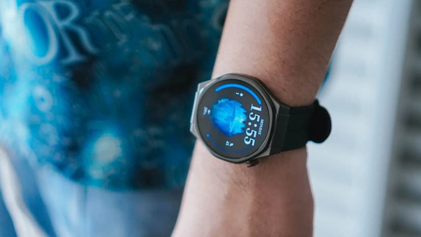 HONOR Watch 5 Ultra: The New Smartwatch with Titanium Design and 15-Day Battery Life Set to Impress in 2025