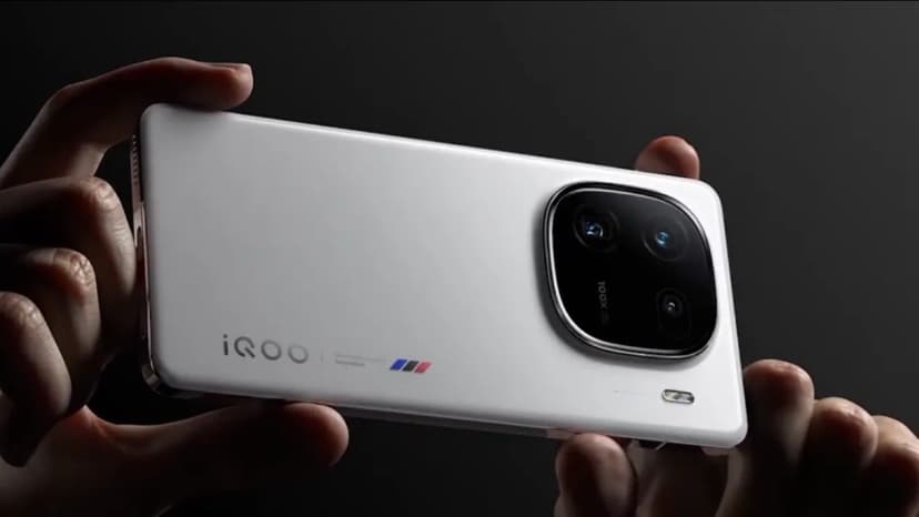 iQOO 15 and Neo 11 Series: What to Expect from the Game-Changing 2K Display, 7,000mAh Battery, and More