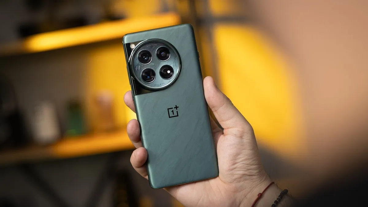 OnePlus 13T Leaks Reveal iPhone 16-Inspired Design, Powerful Specs, and Affordable Price – Here's What We Know