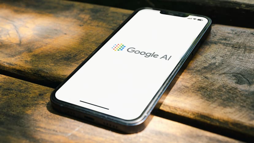 Google's New AI Feature for iOS Makes Complex Text Easy to Understand in Just a Few Taps